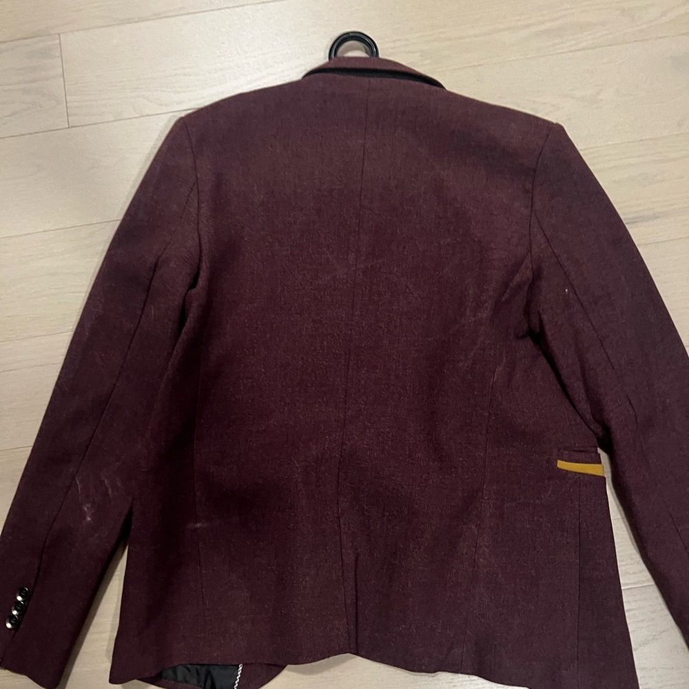 Men's Burgundy Blazer - Picture 2 of 4